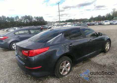 2015 Kia Optima Lx z USA, uszkodzony, nr VIN 5XXGM4A73FG477471